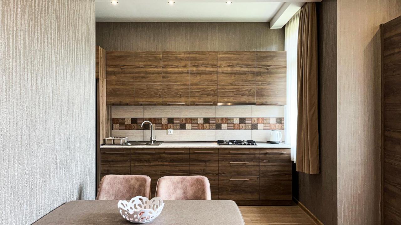 Ferienwohnung Dani Lux Bakuriani Exterior foto