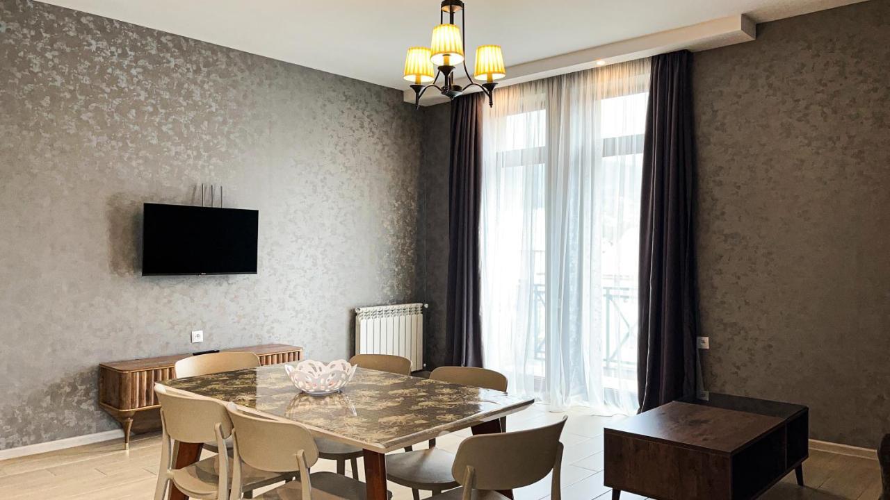 Ferienwohnung Dani Lux Bakuriani Exterior foto
