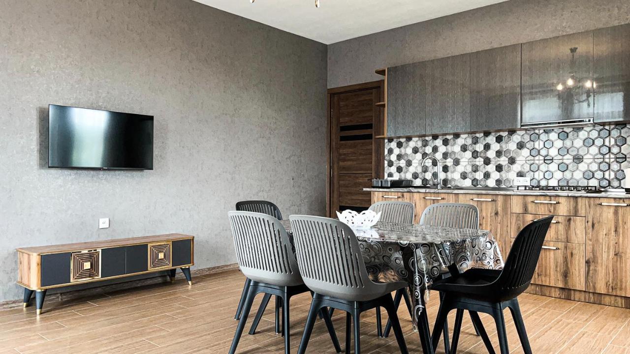Ferienwohnung Dani Lux Bakuriani Exterior foto